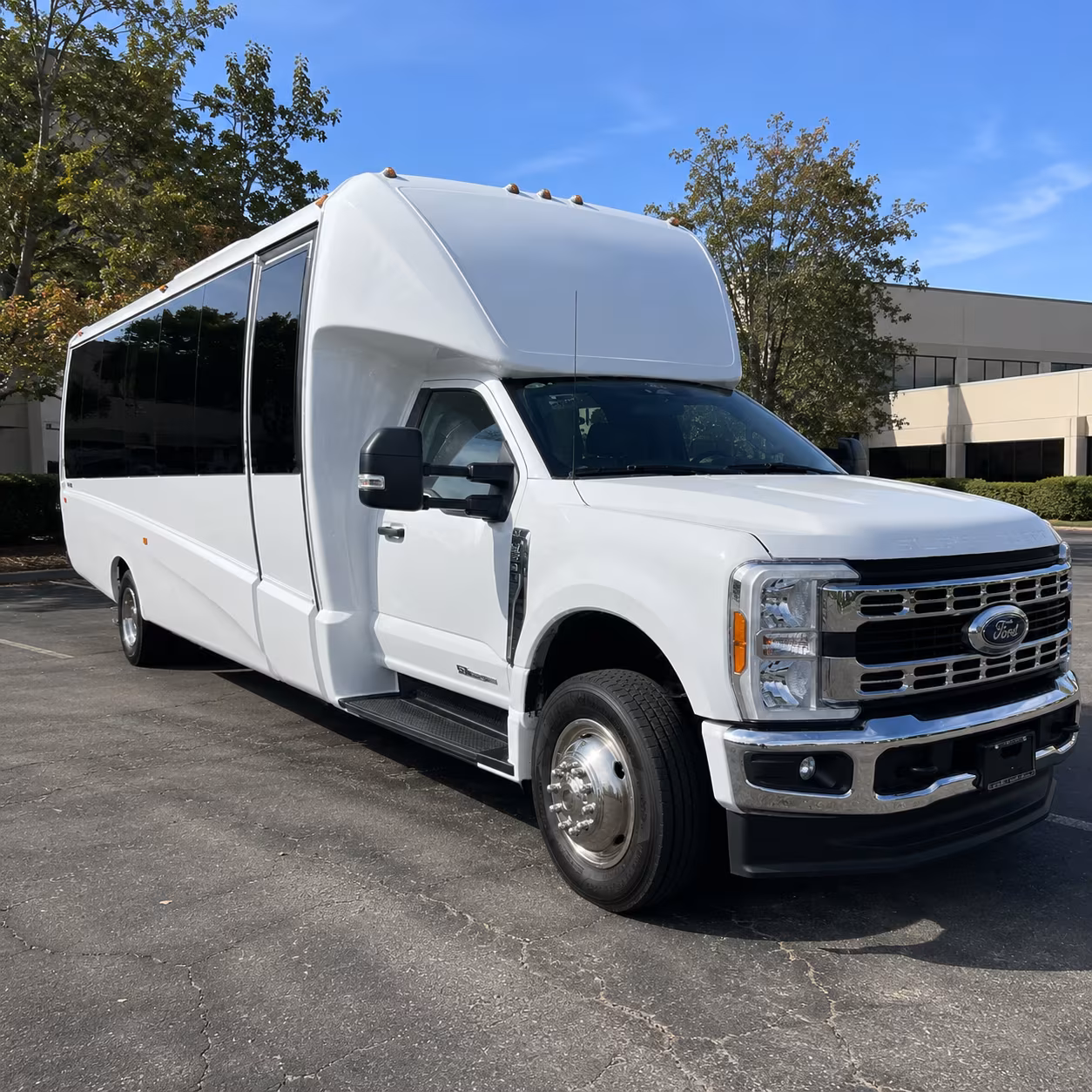 find and book transportation for your next corporate event 2