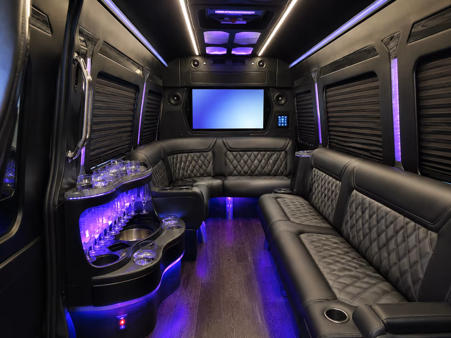 find and book transportation for your next private event 3