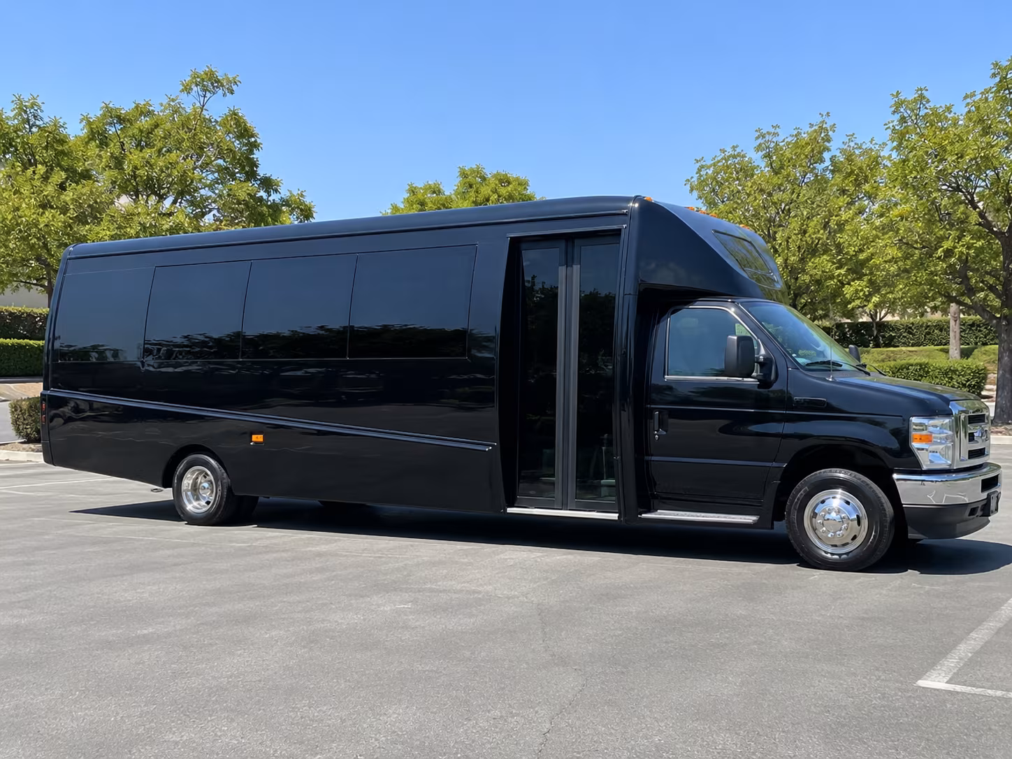 find and book transportation for your next private event 5