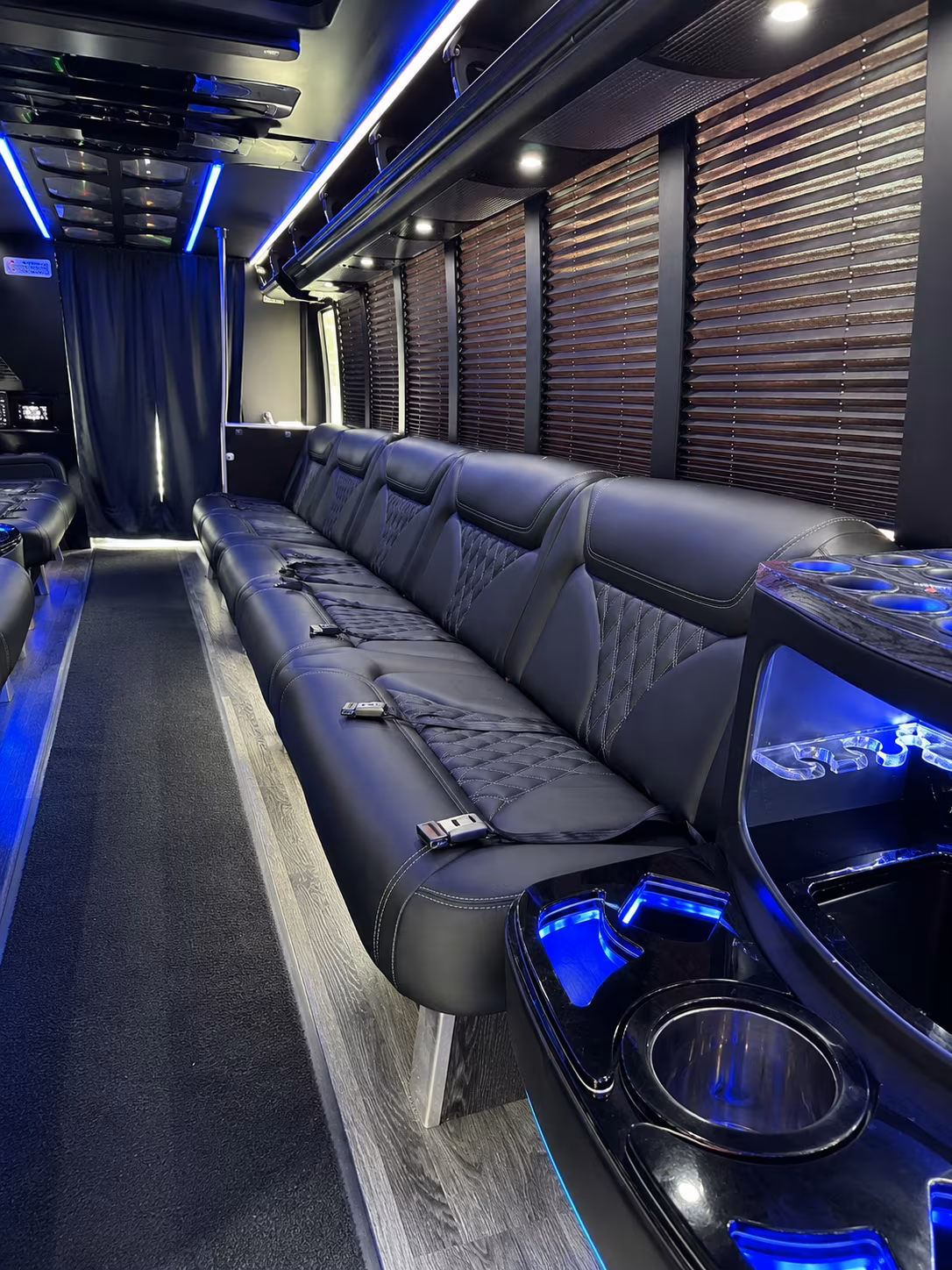 santa monica venice beach boardwalk party bus rental